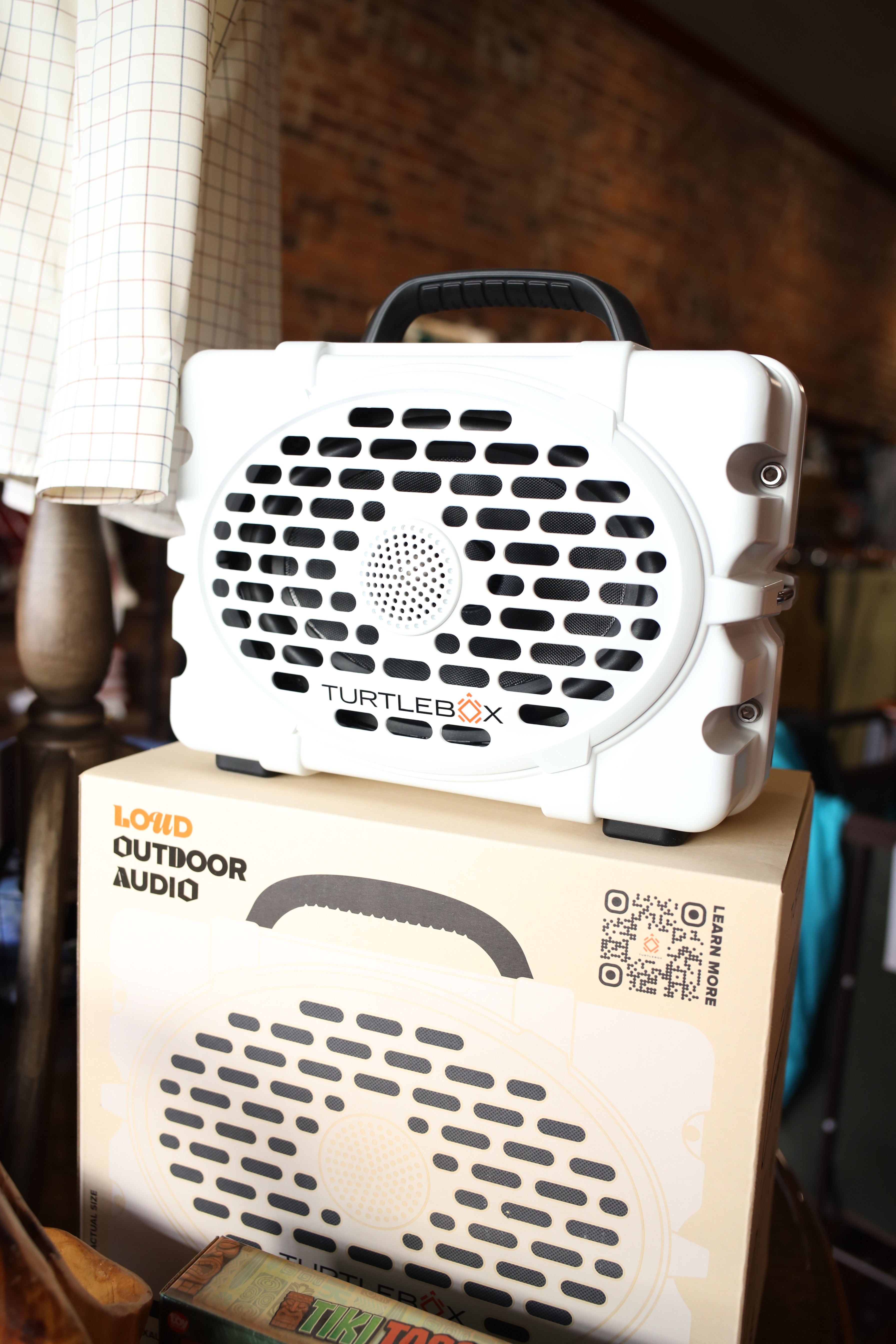 TurtleBox - Loud Outdoor Audio (Big)